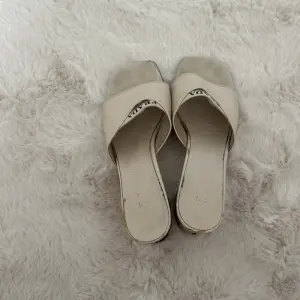 Summer shoes for women