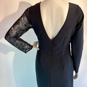 Asymmetric Dress with Income