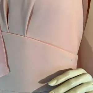 Suit with Fluid Cover and Embroidery
