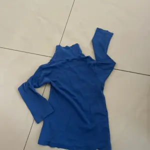 Pull à colle roulé pour garçon 