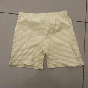 Short pour garçon 