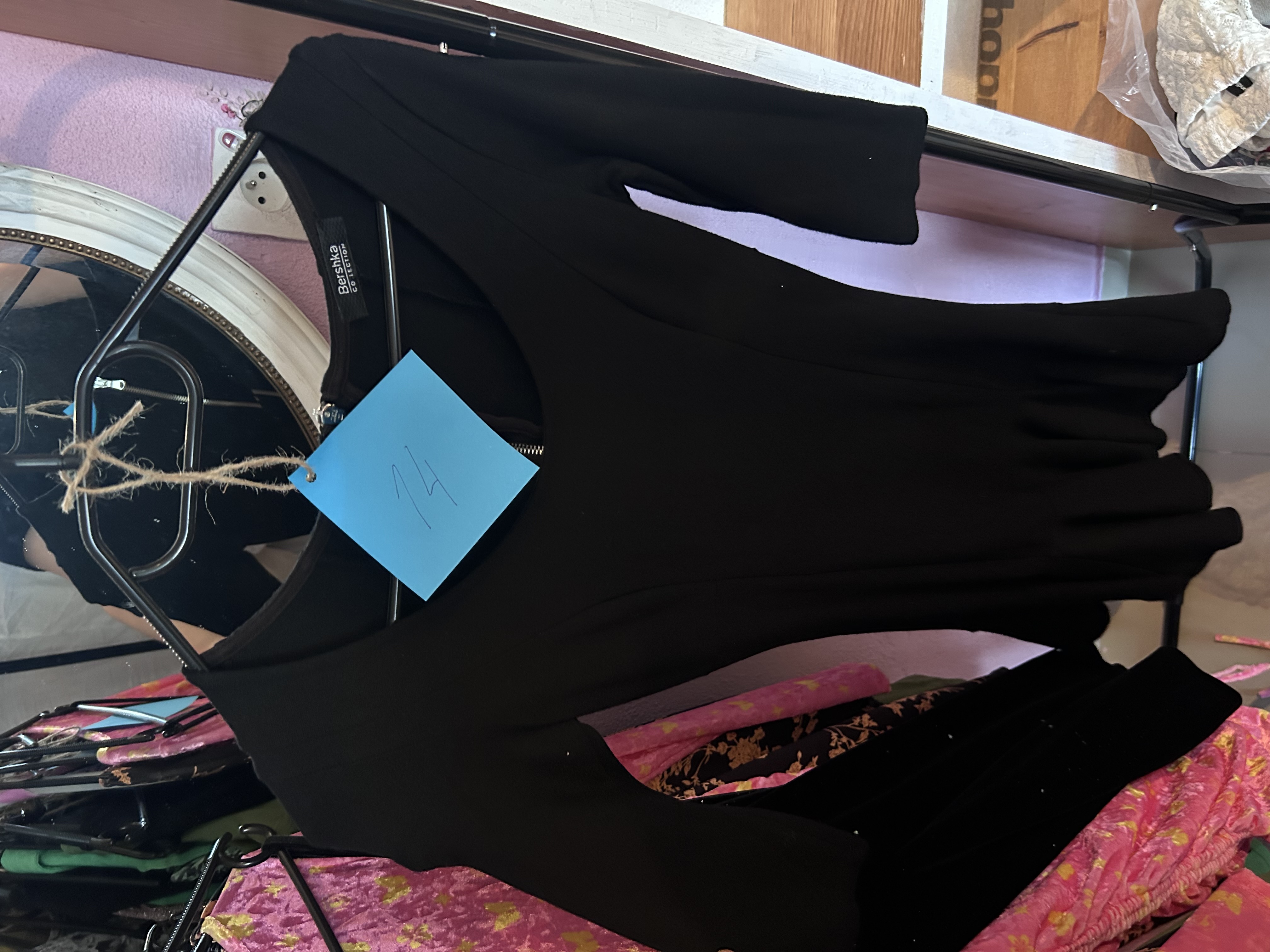 Mini Robe noire pour soirée 