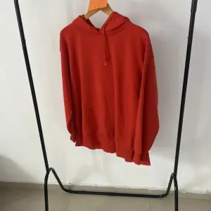Sweat avec capuche pour femme
