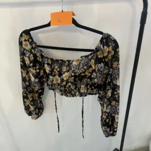 Women's top