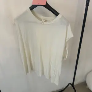 T-shirt for women