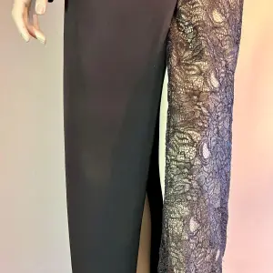 Asymmetric Dress with Income