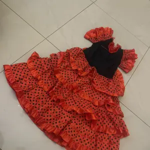 Costume dress for children 7/8 years old