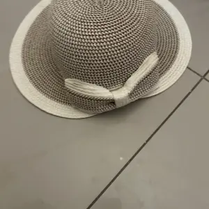 hat for women