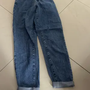 Geans for women