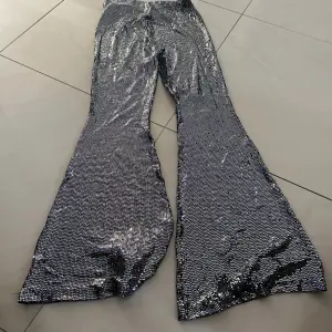 Women's trousers