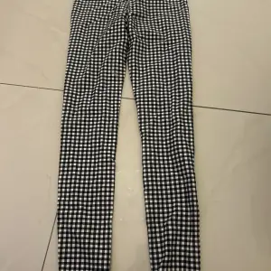 Pantalon pour femme 