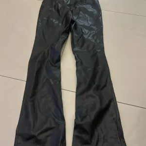 Semi-leather pants for women
